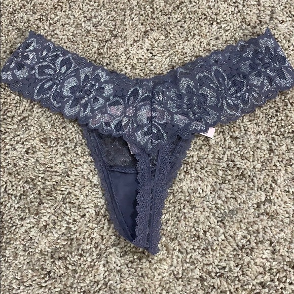 Victoria’s Secret Thongs - Picture 6 of 9